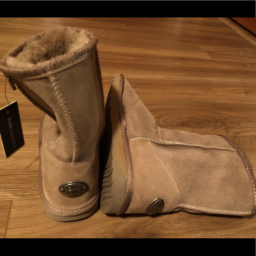 New Emu Australia Platinum Boots Mid Height